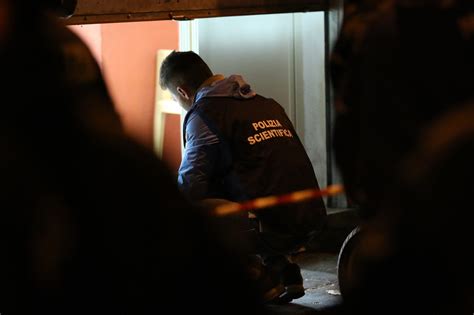 Agguato a Napoli, ucciso alle Case Nuove 32enne。